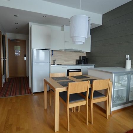 Yllaeshuiput Apartment Yllasjarvi Bagian luar foto