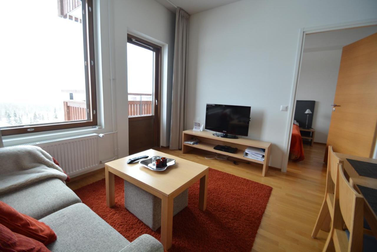 Yllaeshuiput Apartment Yllasjarvi Bagian luar foto